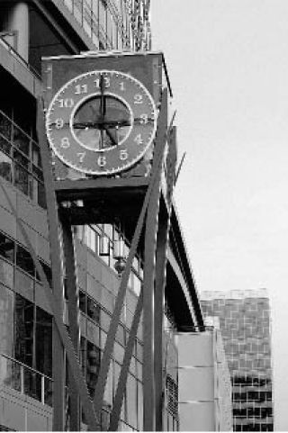 The large clock that was in Bellevue Square has a new home. As part of the mall’s renovation