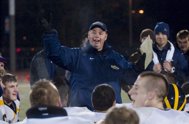 Butch Goncharoff speaks to his team after a semi-final win over Lakes.