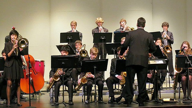 The Bellevue High School Jazz 1 emsemble.