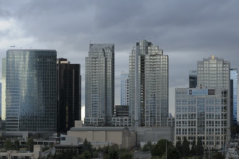 Fat chance of that!  Rain clouds billowing above the Downtown Bellevue skyline tell us that fall (and winter – ugh) are on the way. Don’t get too blue. The weather forecast next week calls for both party sunny and sunny conditions with the temperature hitting of 72 Friday. We’ll take it.