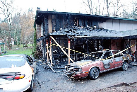 An early morning fire burned out half of an Eastgate duplex apartment.