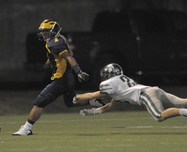 Bellevue's Tyler Hasty in last year's 28-21 loss to Skyline.