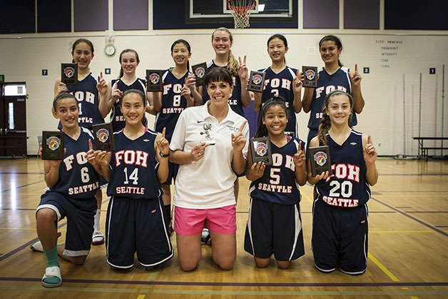 The FOH 7th grade girls team.