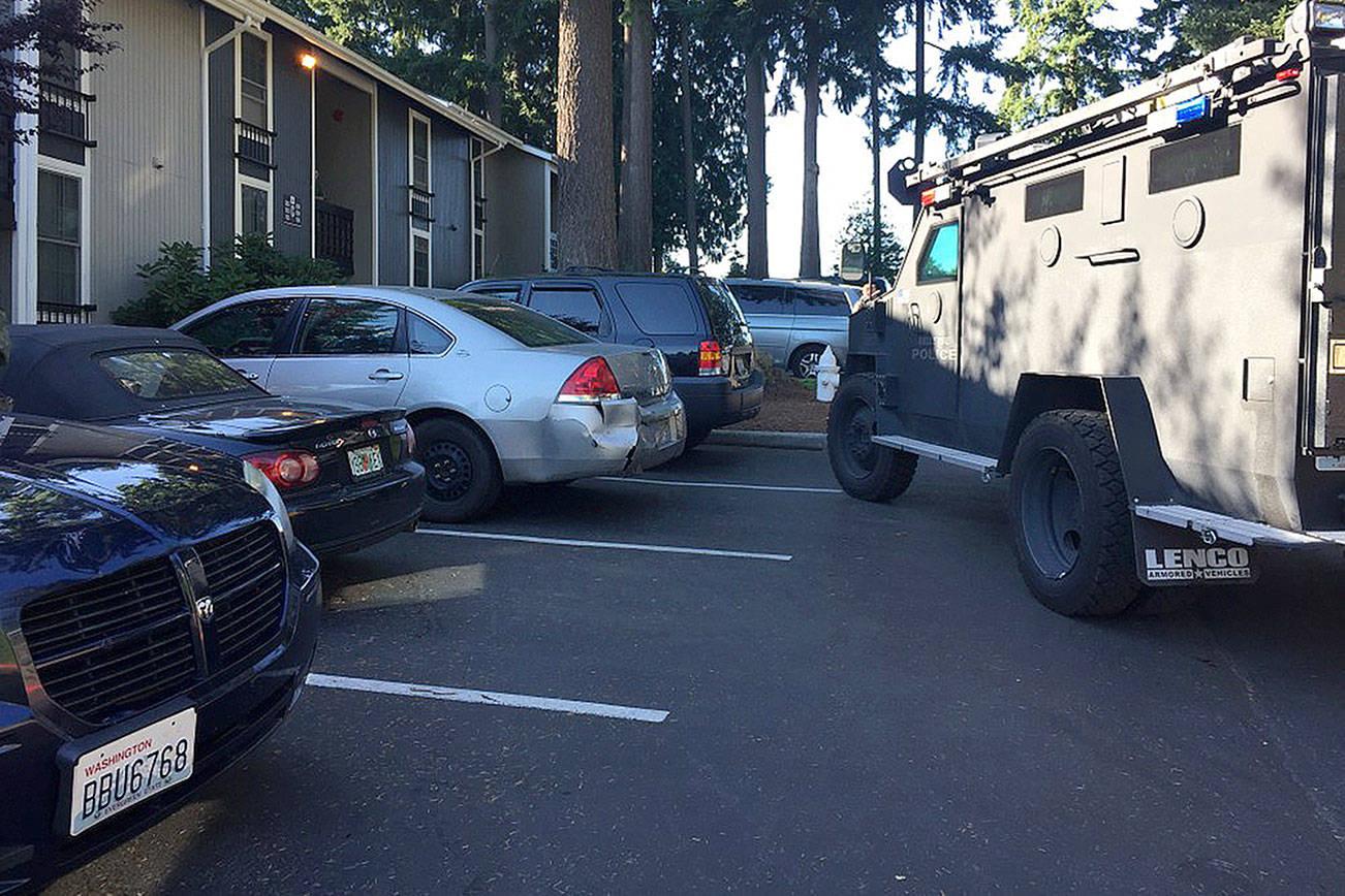 Bellevue police arrest more car prowl suspects